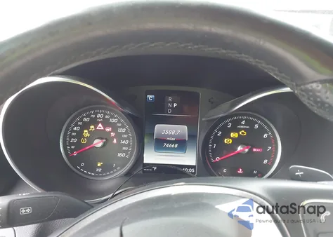 2018 Mercedes-Benz C 300 4Matic из США, поврежденный, VIN 55SWF4KB7JU251100